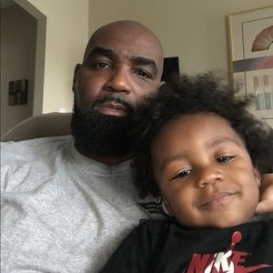 Meet your Posher, Ronald